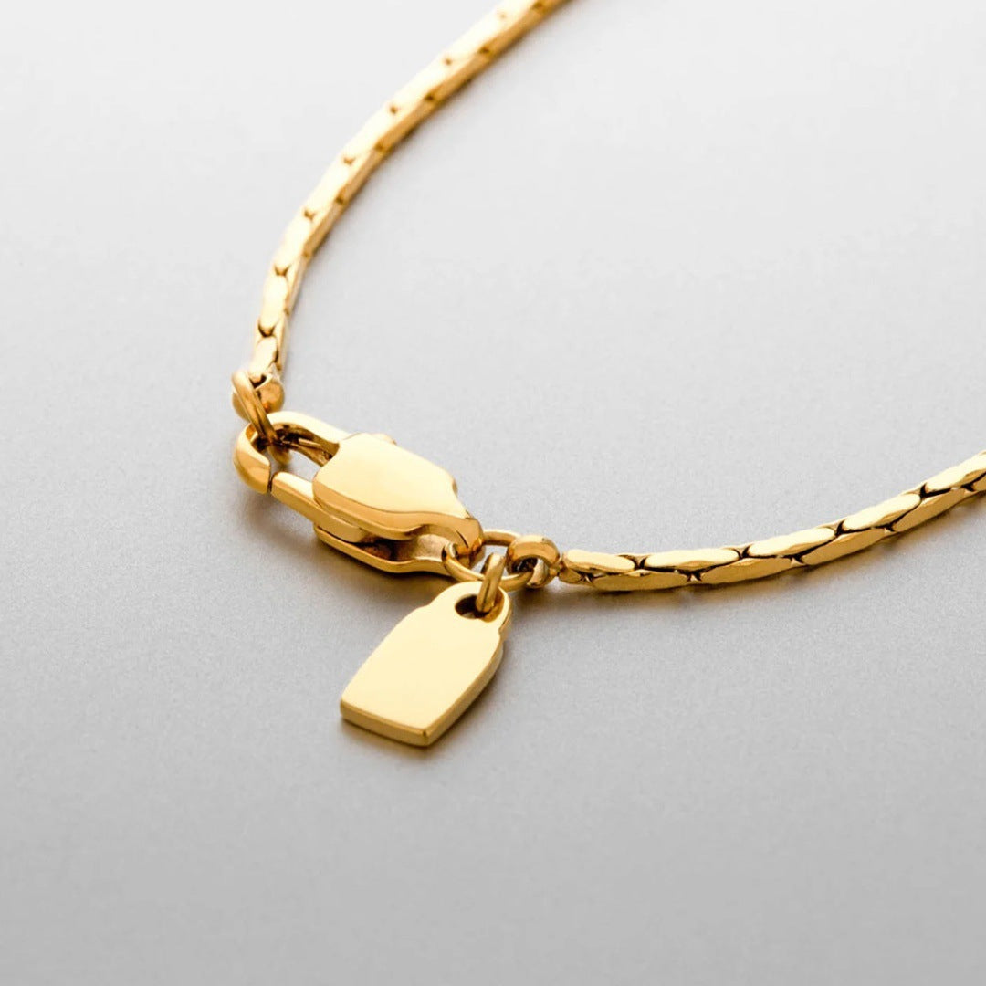 Collier rond style serpent