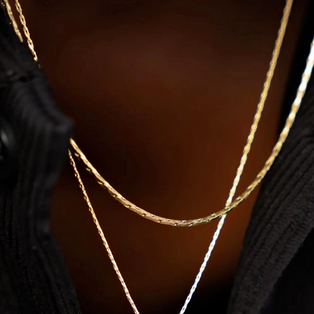 Collier rond style serpent